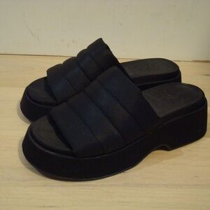 Ganni Padded Retro Pool Black Platform Sandals